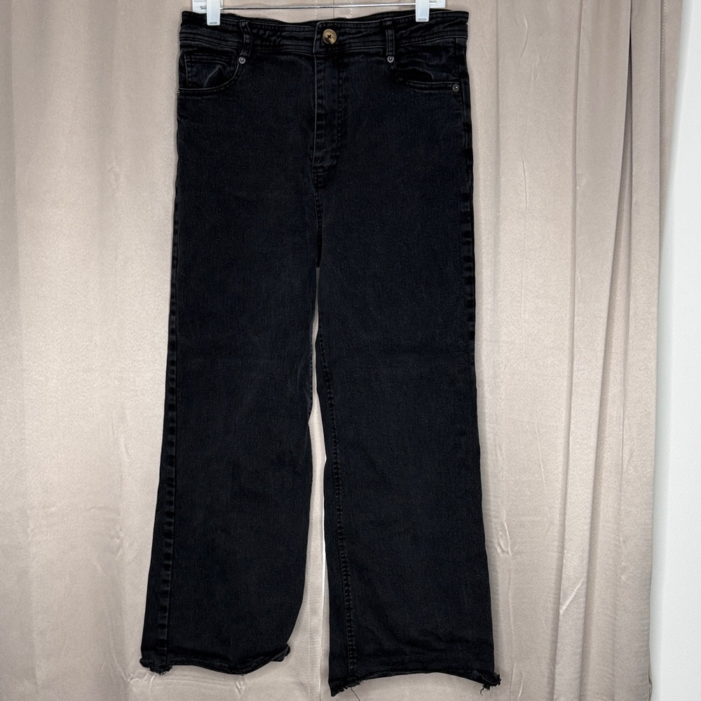 Black Wide Leg & High Waist Jeans